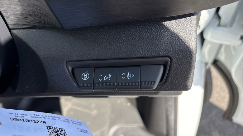 Renault Trafic Swb Diesel SL30 Blue dCi 150 Extra [Safety] Van